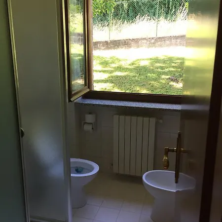 Pontenuovo Apartment